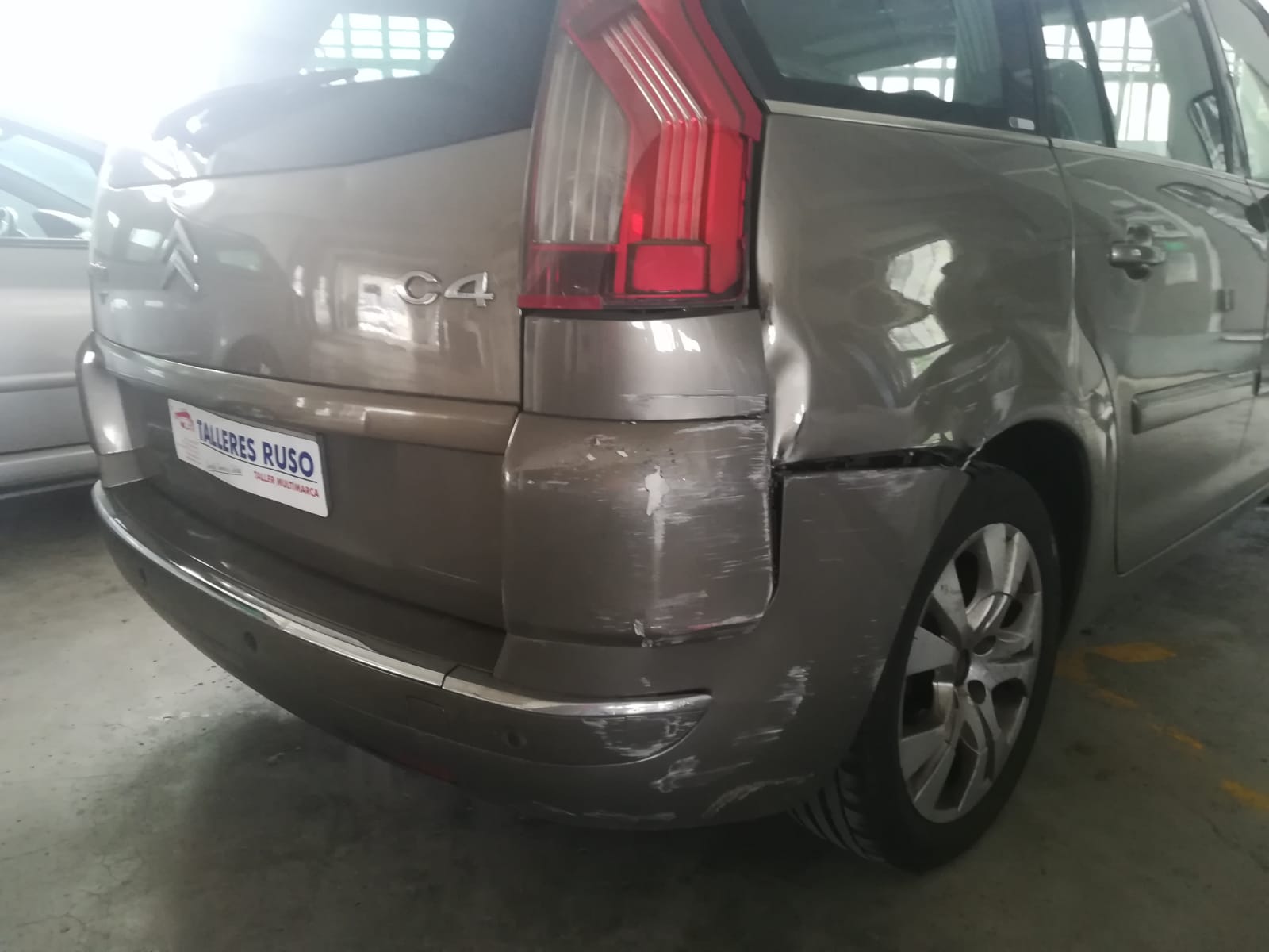 Reparación de Chapa y Pintura 33 - Talleres Ruso WhatsApp Image 2018 10 26 at 08.42.36 - Talleres Ruso